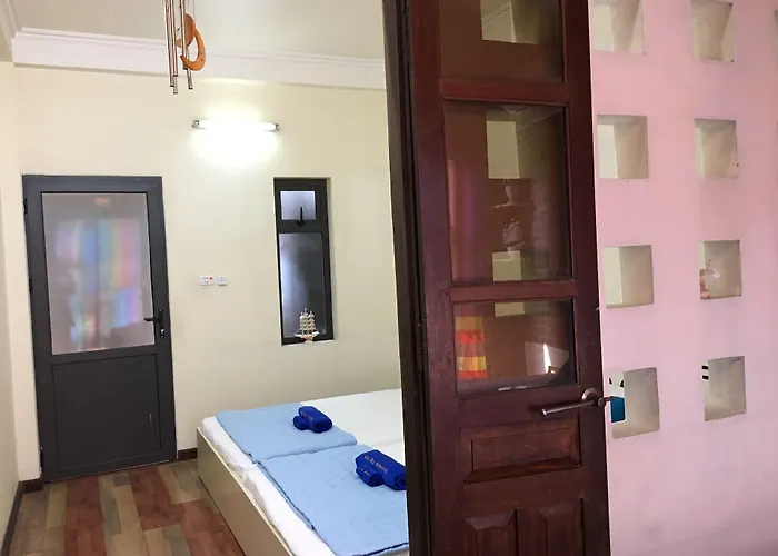 Halo Bay Homestay Ha Long